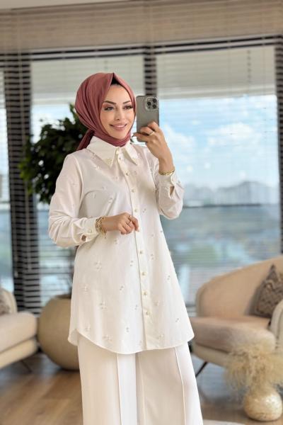 01-1323 Ön Ve Yaka Serpme İnci İşli Gömlek Ekru