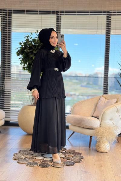 02-2482 Ön Pilise Yaka Taşlı Takım Siyah