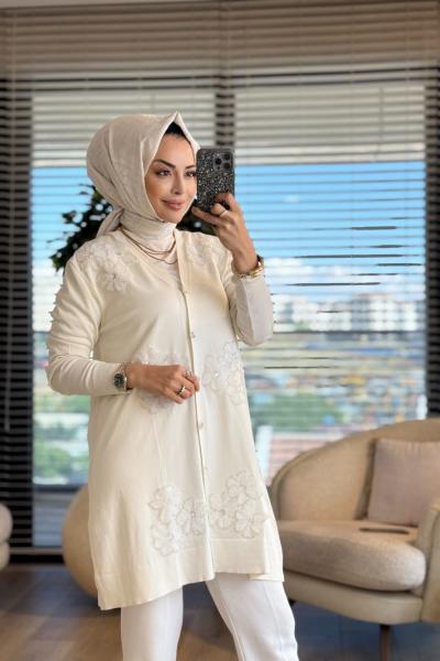 145111 Üçlü Çiçekli Uzun Hırka Ekru