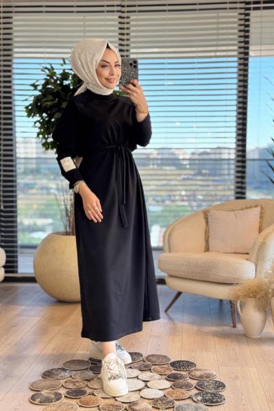2400 Kolu Etiket Detaylı Elbise Siyah