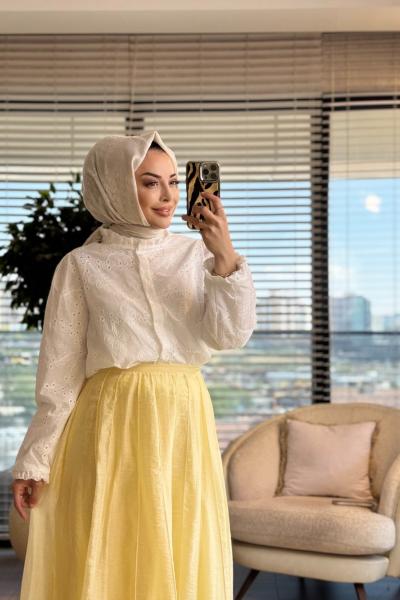 24411 Fisto Ön Düğmeli Yaka Fırfırlı Bluz Ekru