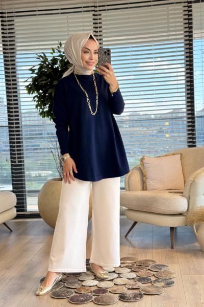 25004 Eteği Oval Sıfır Yaka Triko Tunik Lacivert