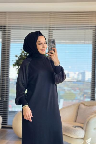 277 Kolları Kumaş Desenli Triko Elbise Siyah